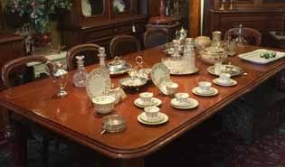 Antique Dining Tables & Antique Chairs